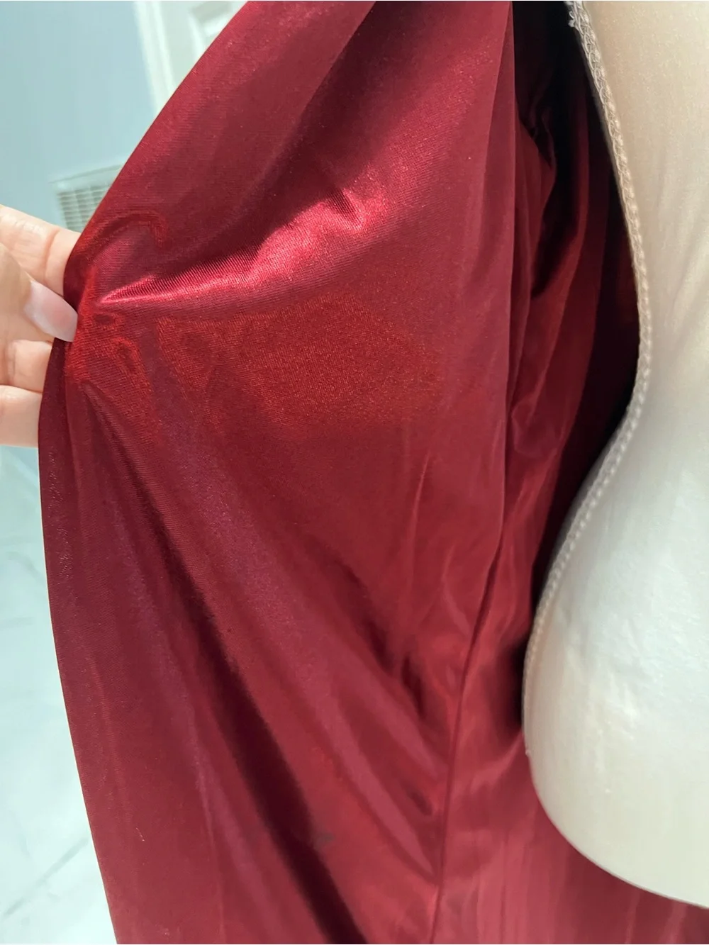 Harry Potter Gryffindor Robe + Tie Costume Set